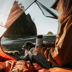 Earthwell Roaster Loop Vacuum Bottle 355ml Baja Sand -Military 1st Shop earthwell roaster loop lifestyle 002