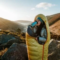 Earthwell Roaster Loop Vacuum Bottle 355ml Volcanic Black -Military 1st Shop earthwell roaster loop lifestyle 003 3